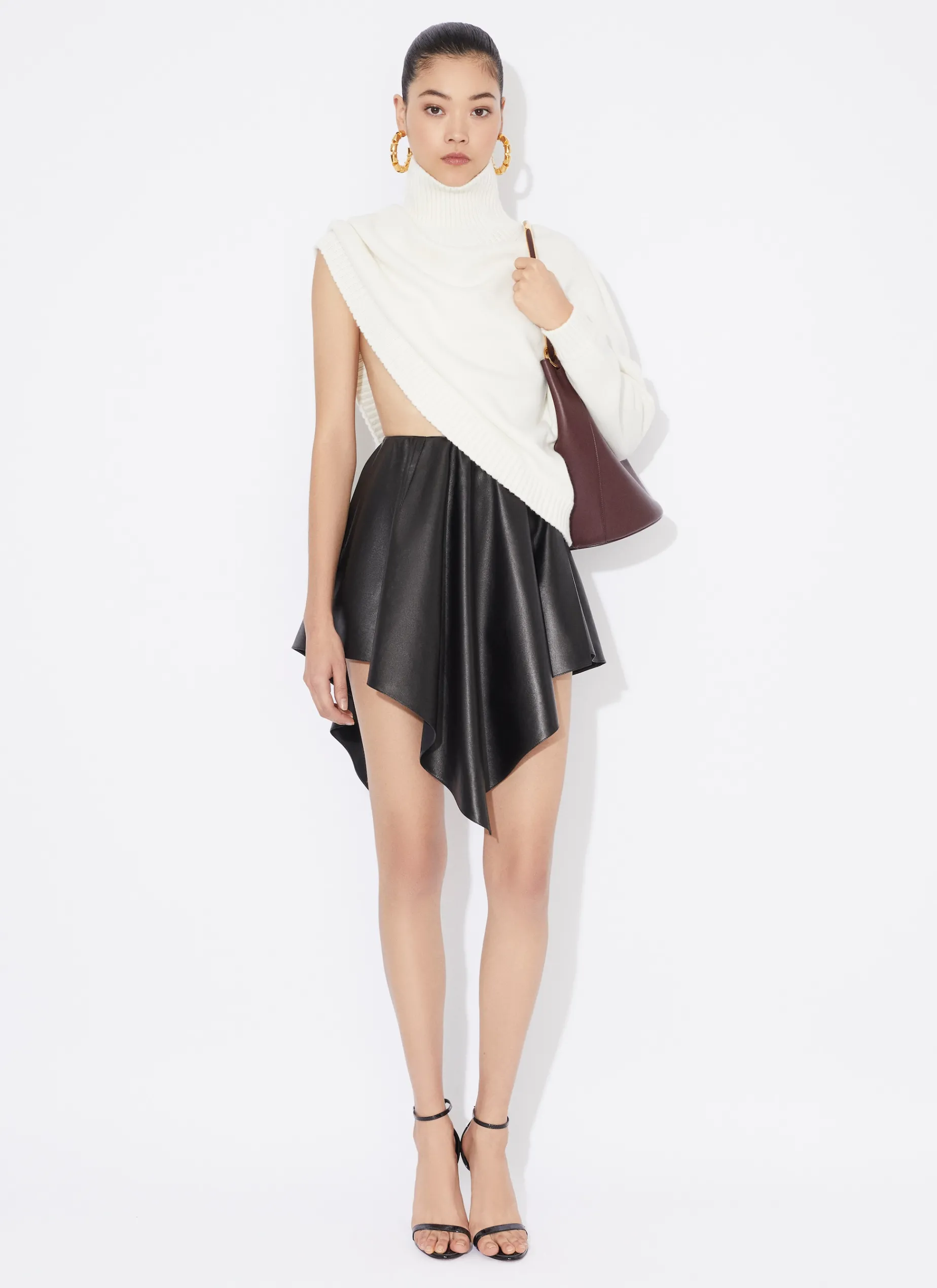 ASYMMETRICAL CAPE JUMPER IN CASHMERE