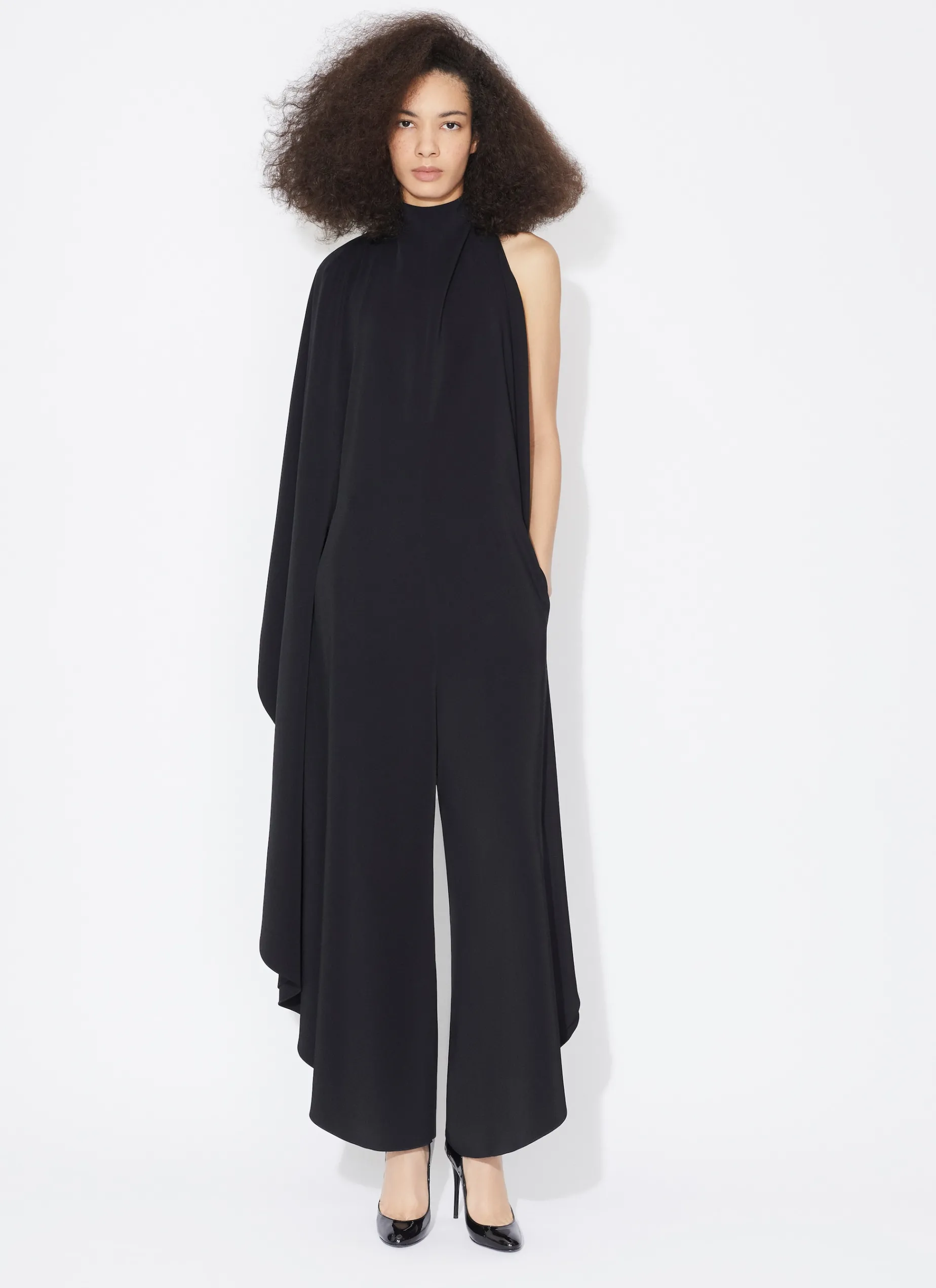 BACKLESS JUMPSUIT