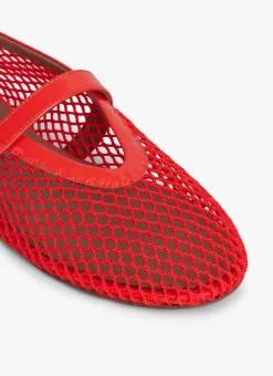 BALLET FLATS IN FISHNET