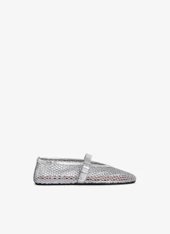 BALLET FLATS IN LAMINATED FISHNET