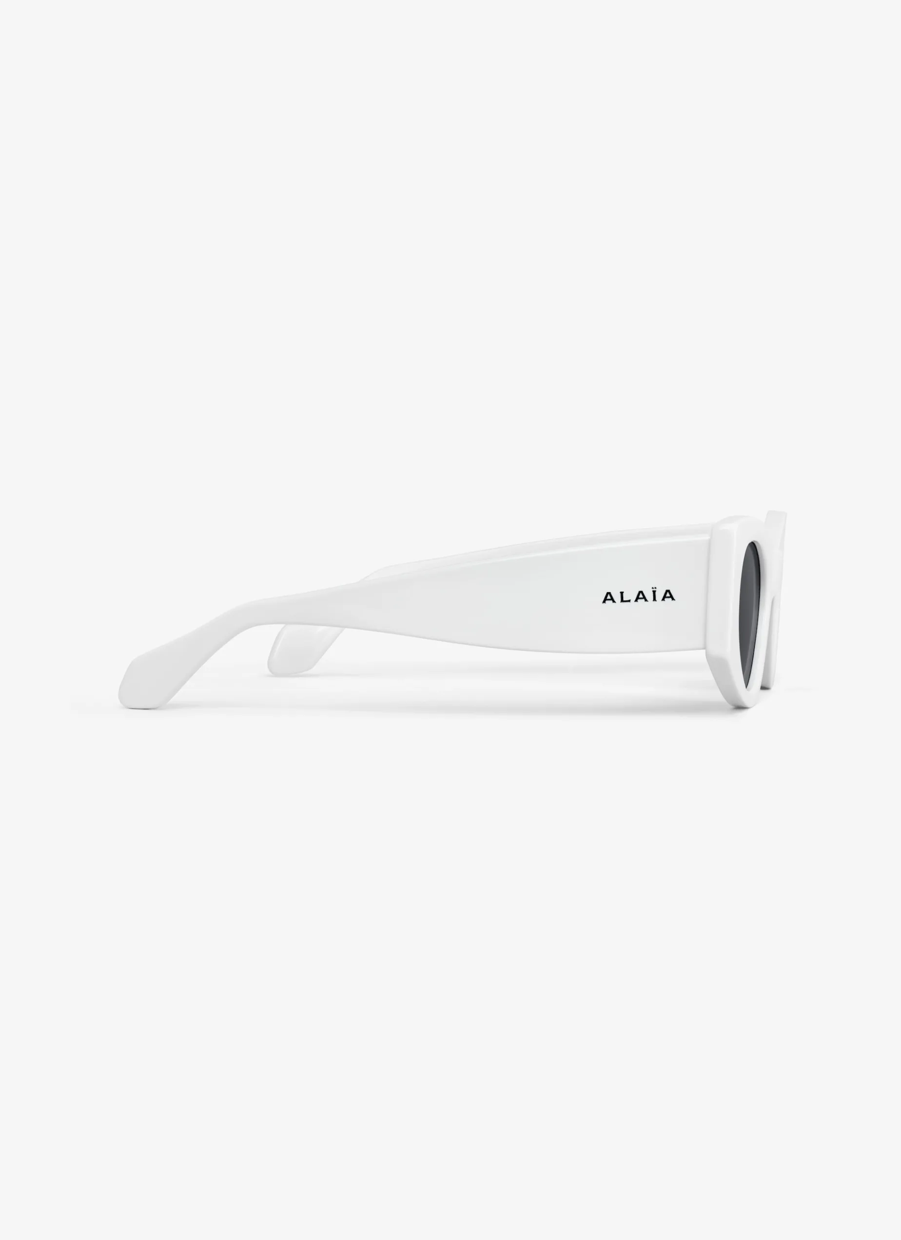 CAT EYE SUNGLASSES
