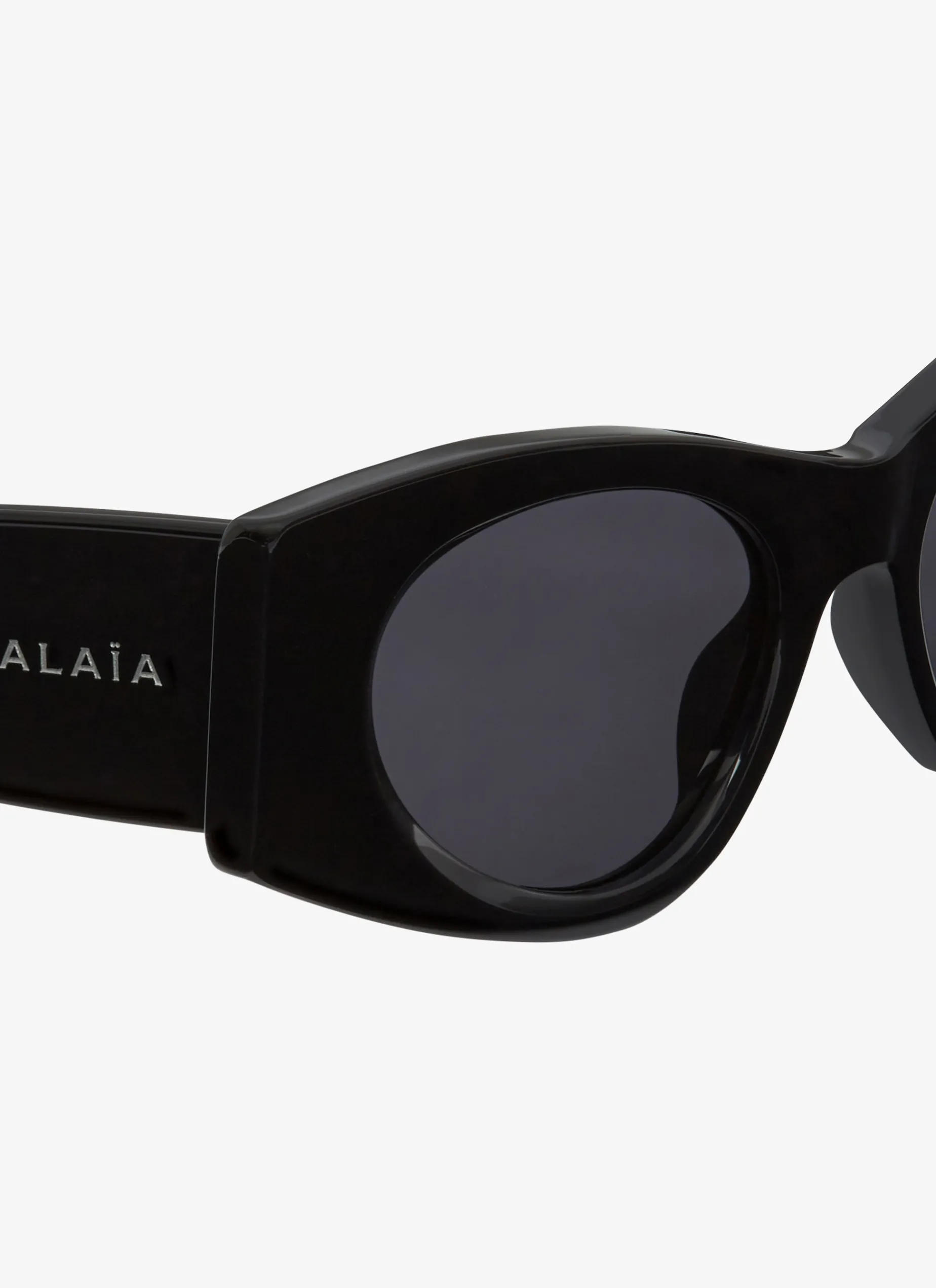 CAT EYE SUNGLASSES
