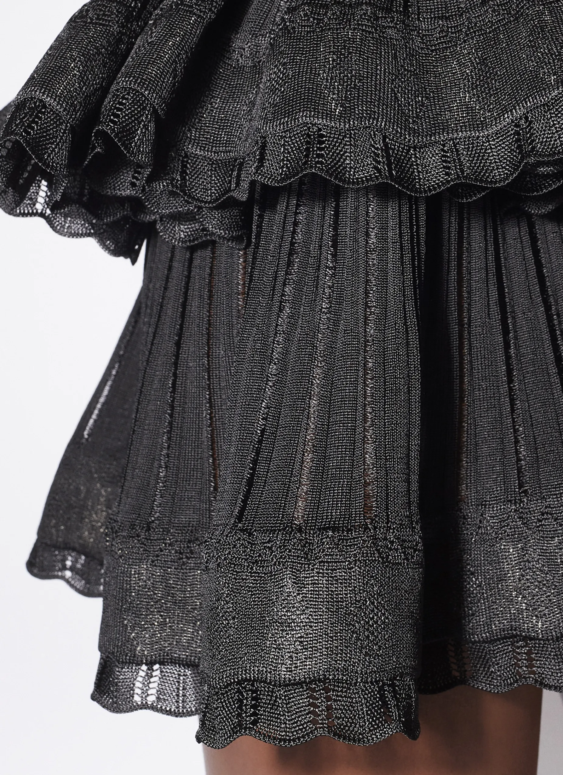 CRINOLINE SHORTS