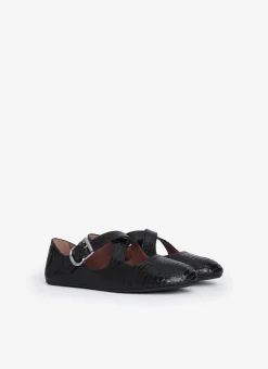 CRISS CROSS BALLET FLATS IN ELAPHE