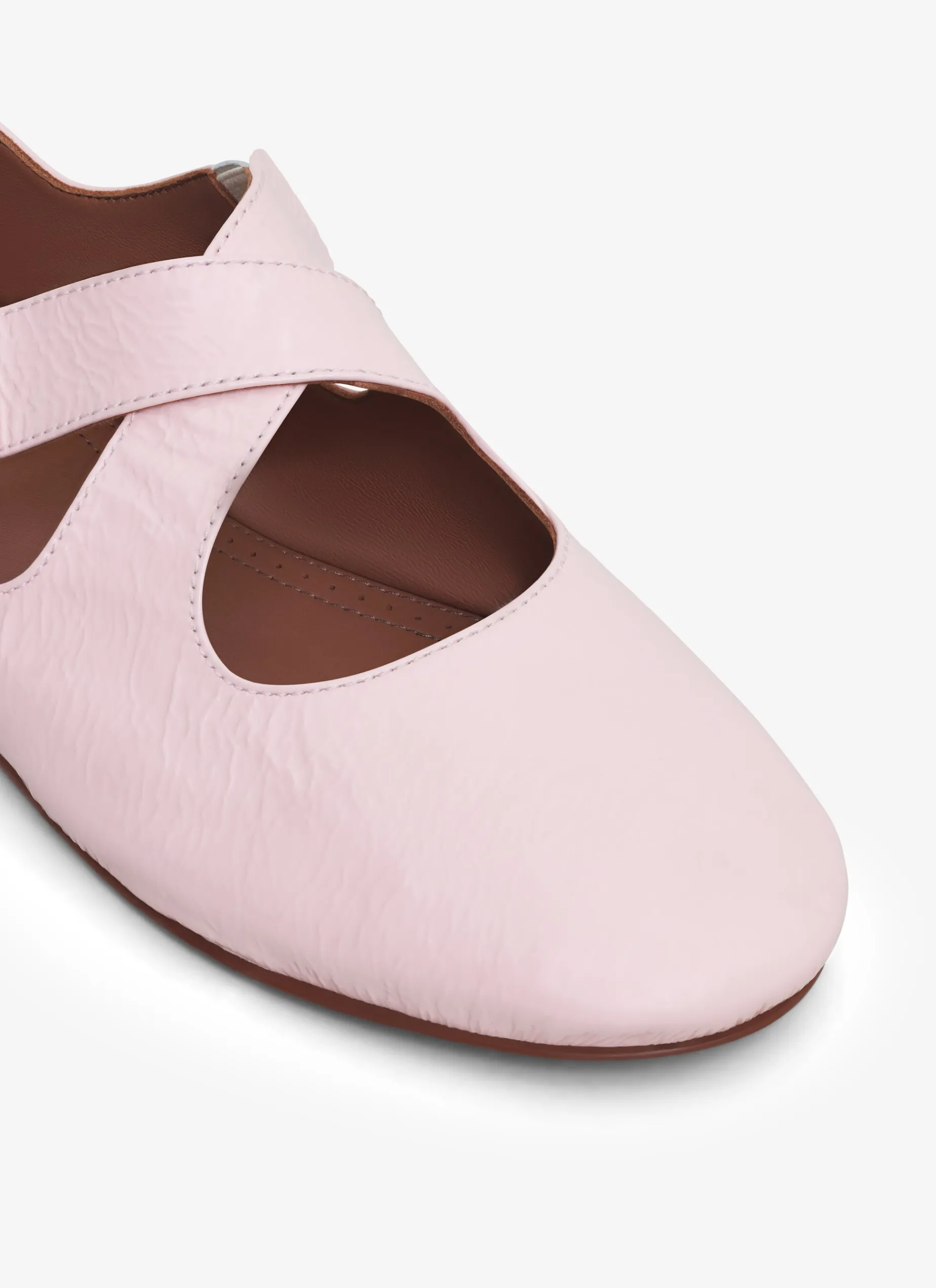 CRISS CROSS BALLET FLATS IN PATENT CALFSKIN