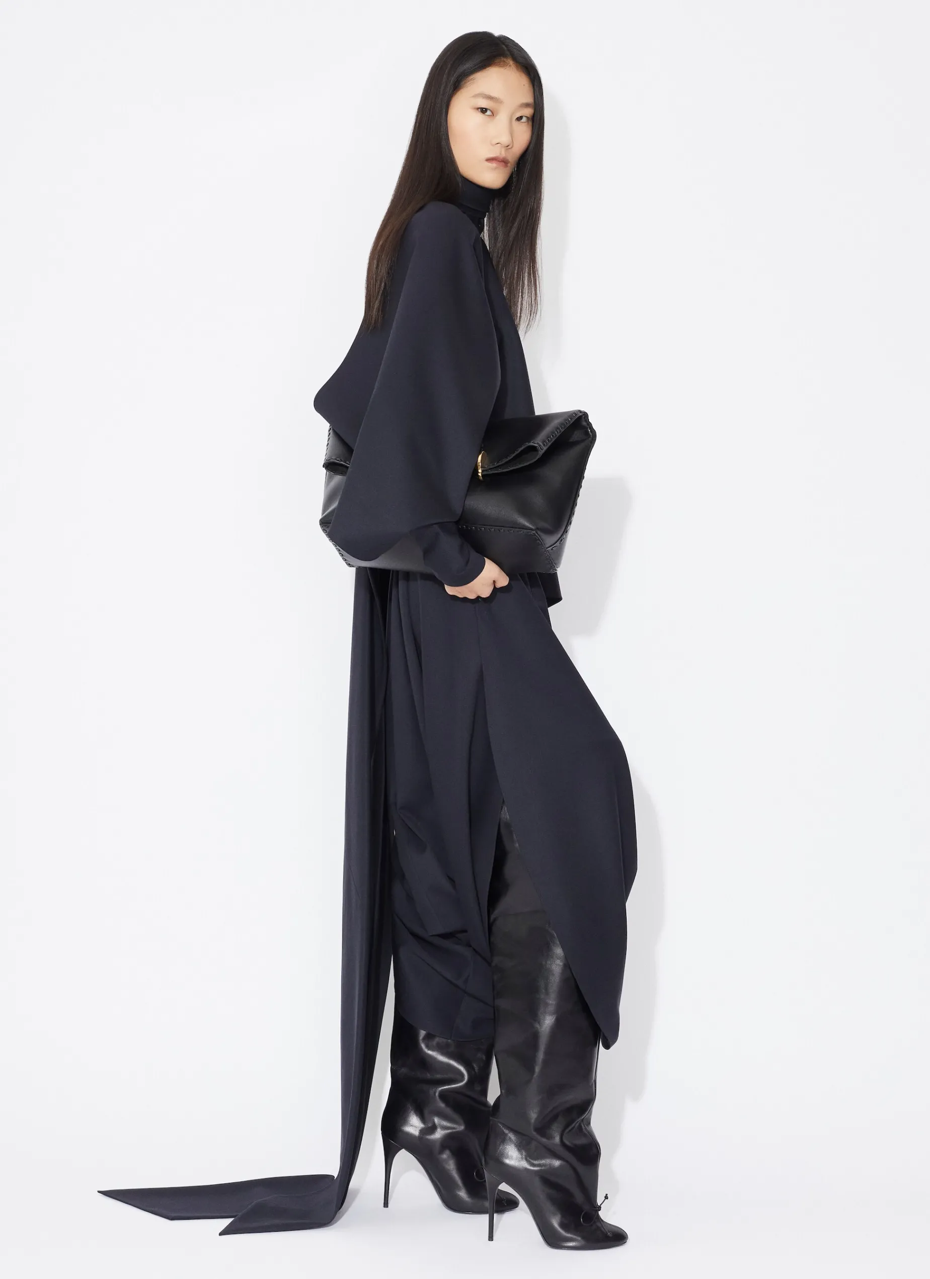 DRAPED TROUSERS