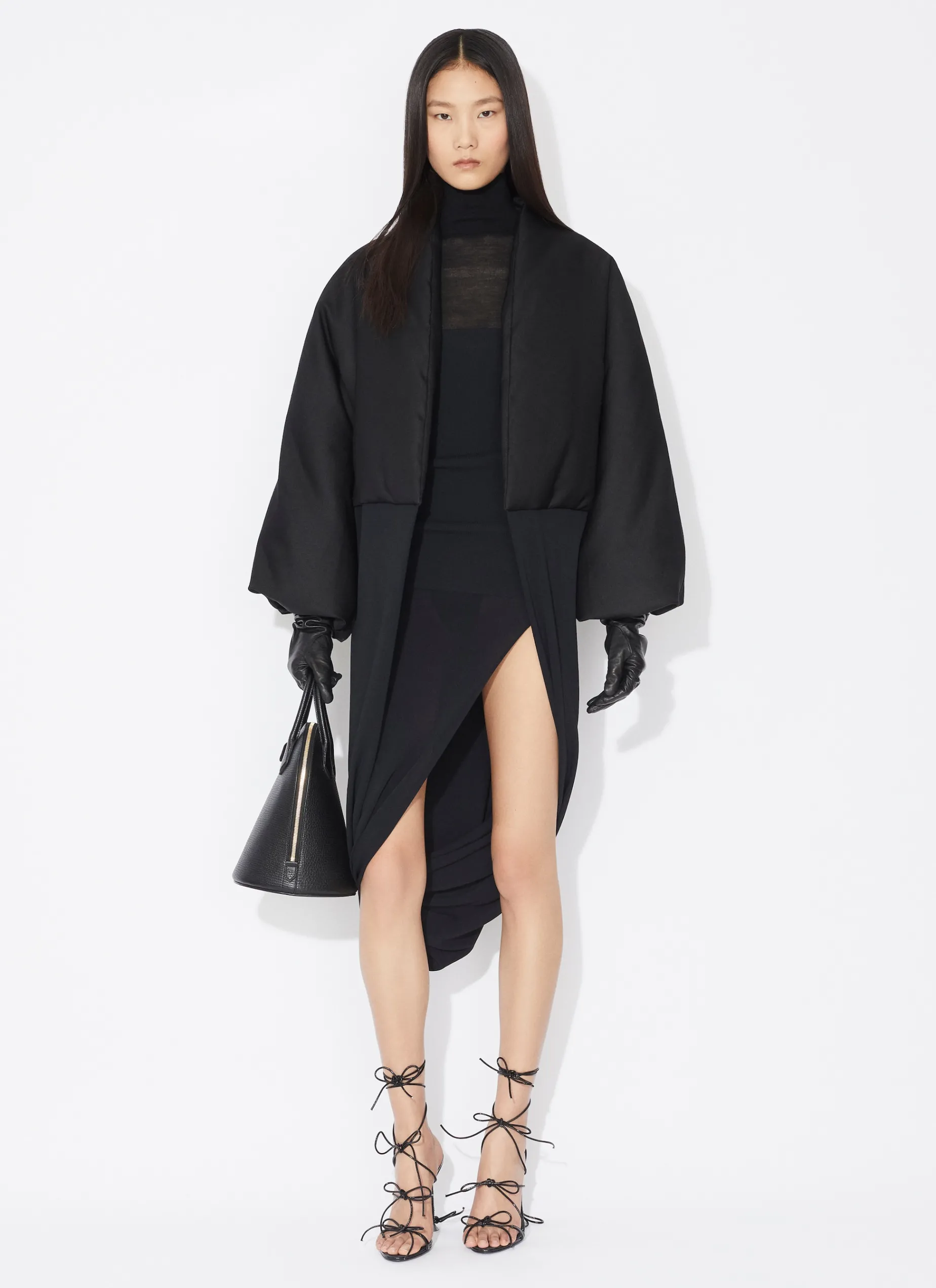FOLDED COAT