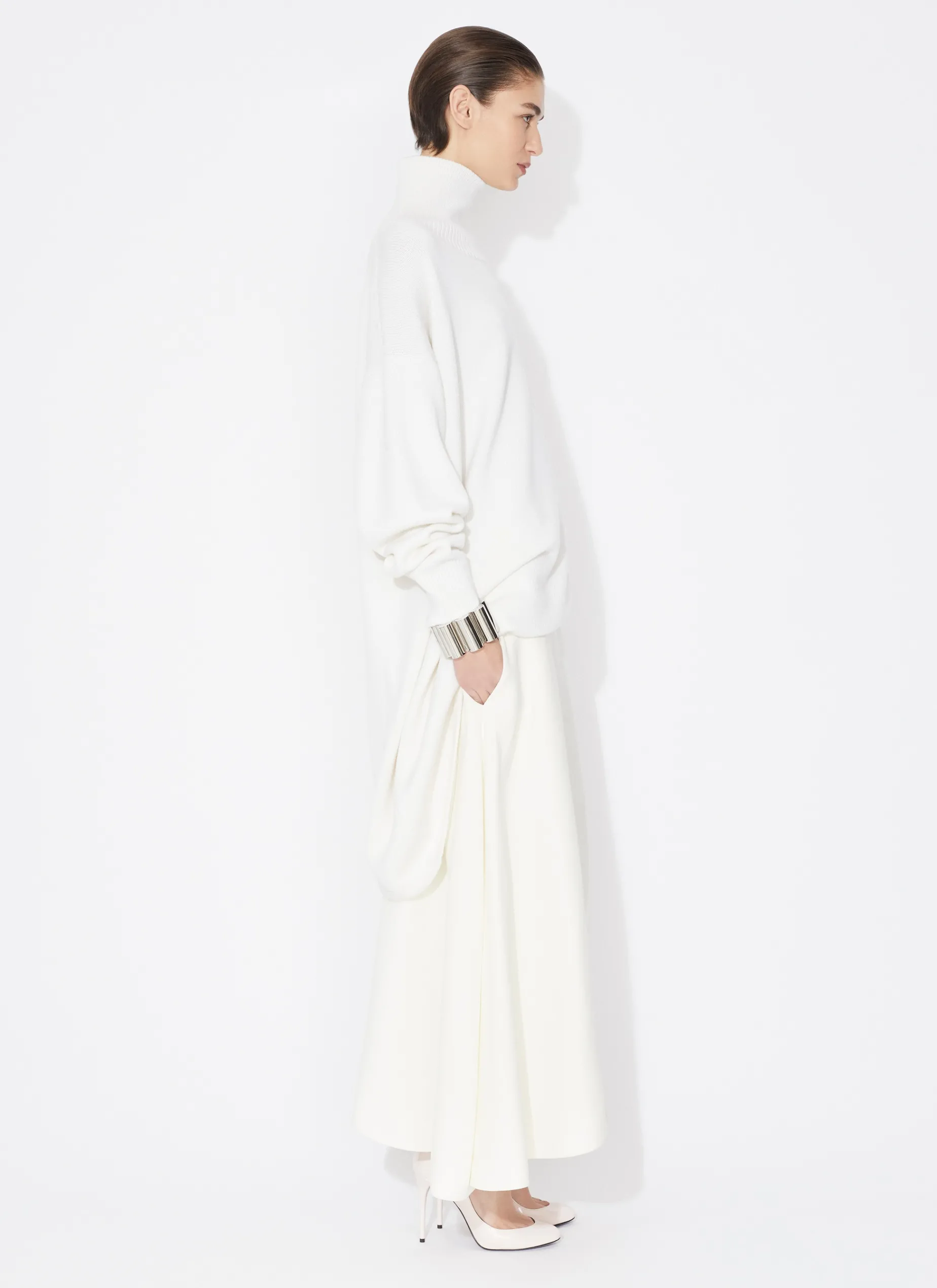 KNITTED ASYMMETRICAL CAPE JUMPER