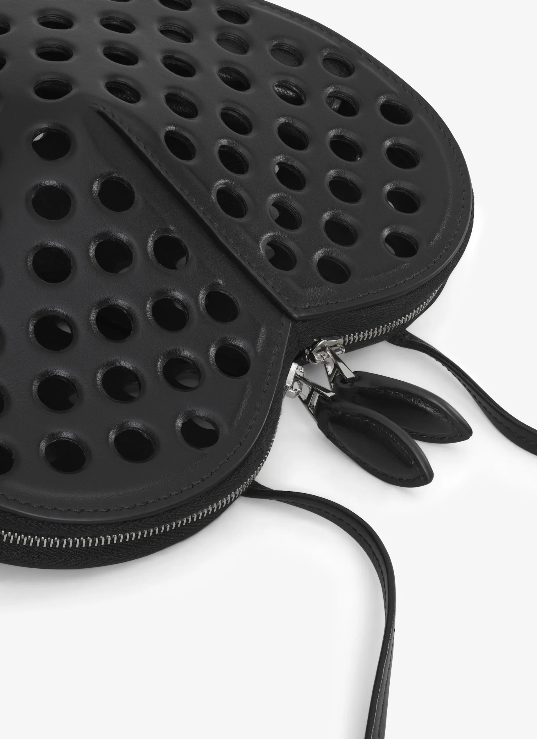 LE CŒUR BAG IN PERFORATED LAMBSKIN