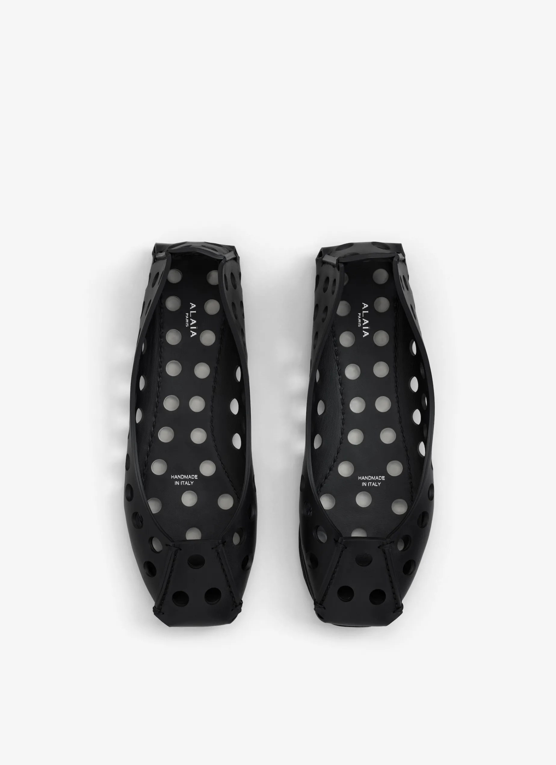 PERFO BALLET FLATS IN CALFSKIN