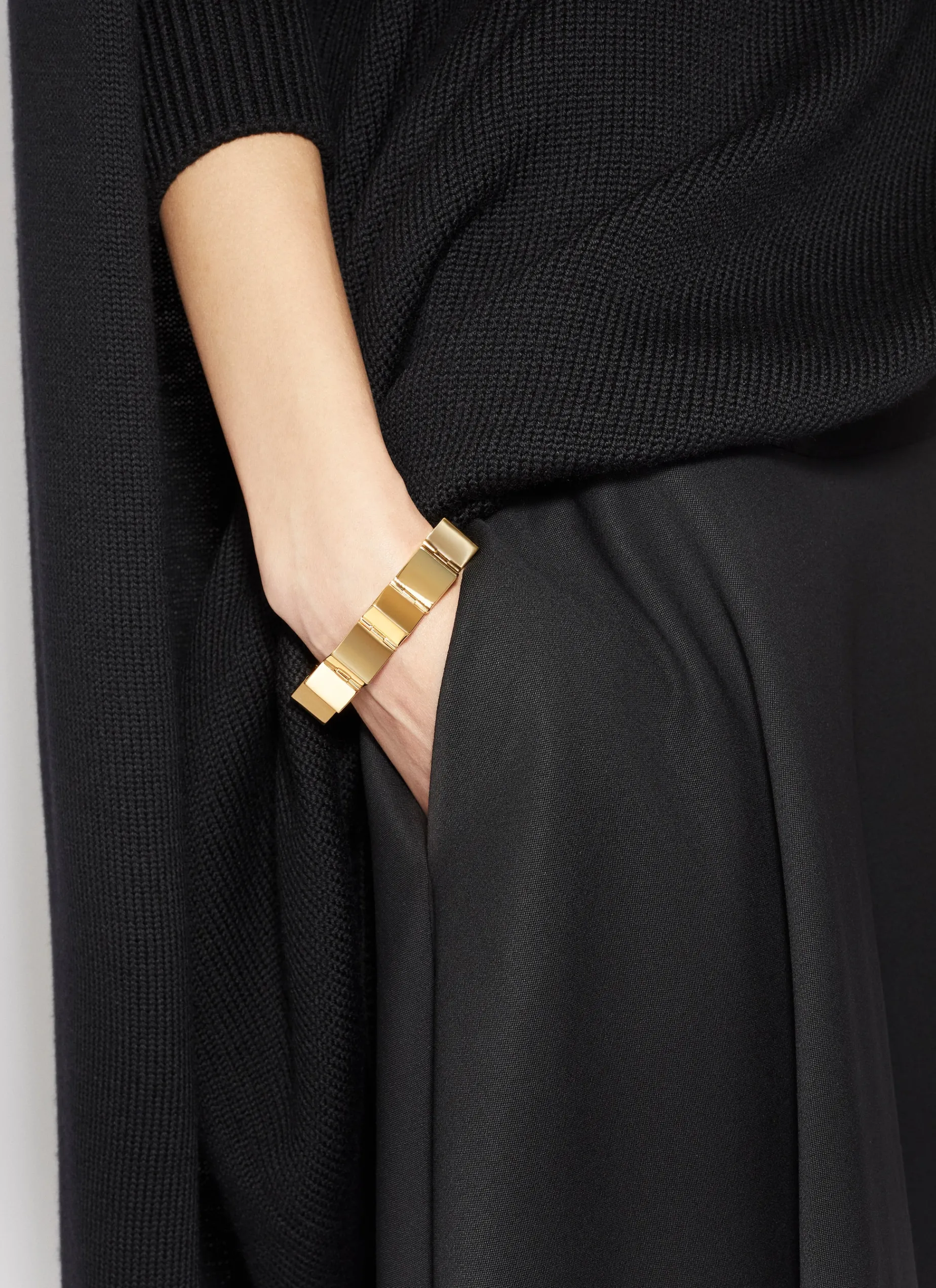 PYRAMID BRACELET