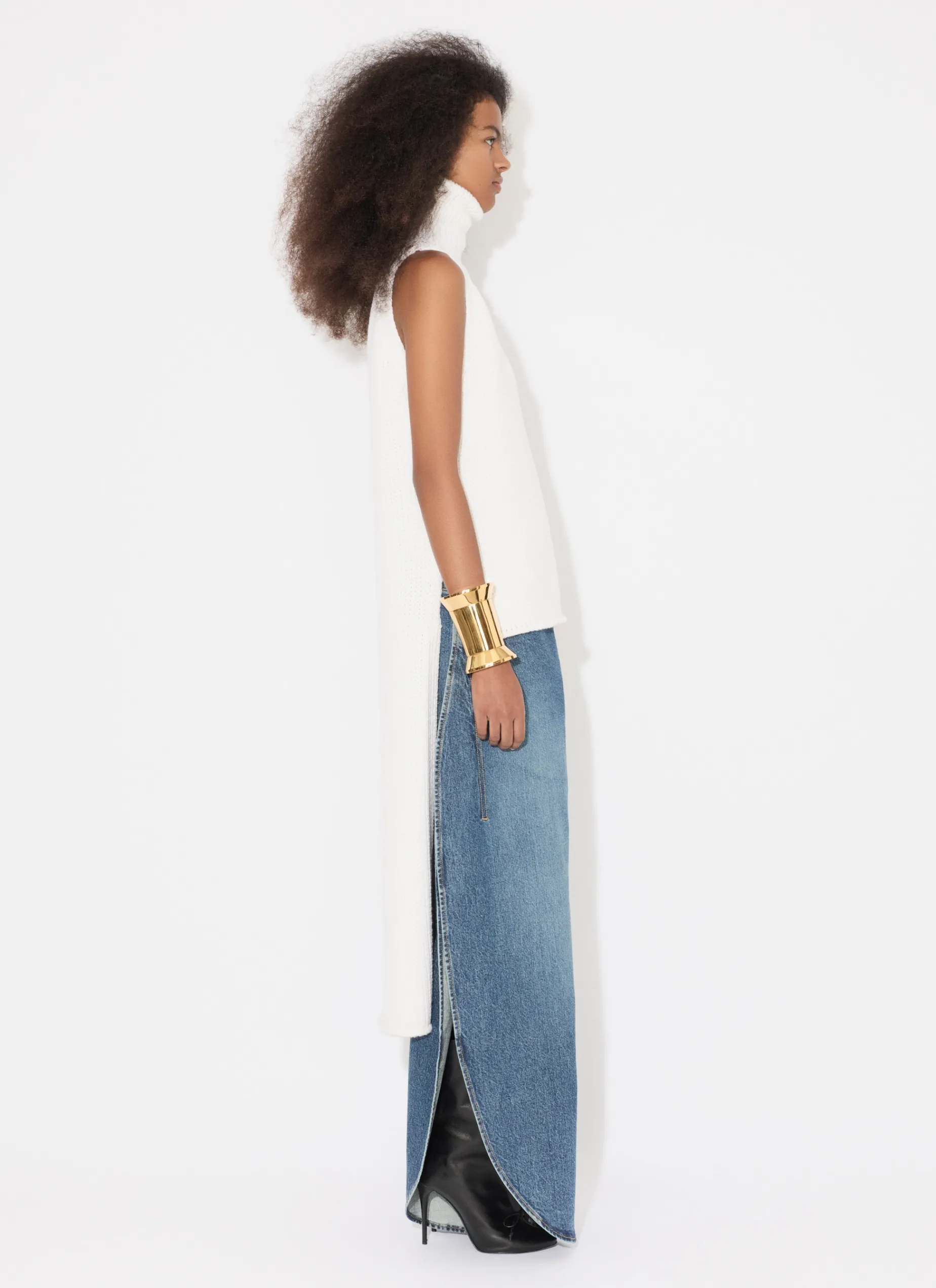 ROUND JEANS IN STONE DENIM