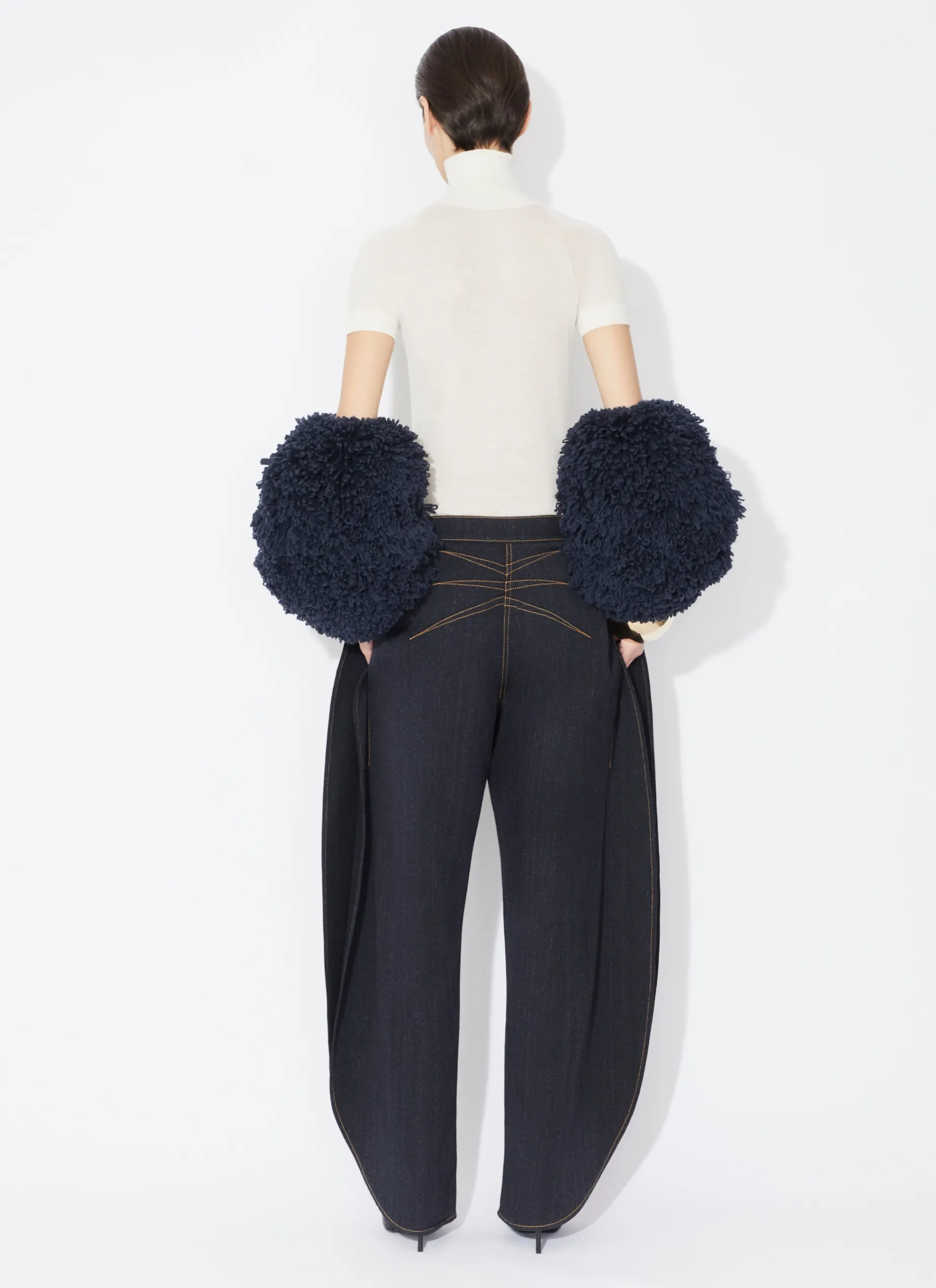 ROUND JEANS IN WOOL DENIM