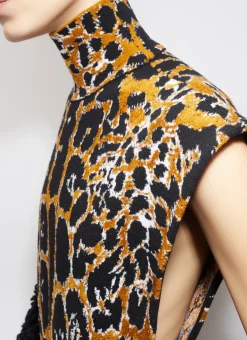 SQUARE TOP IN LEOPARD JACQUARD KNIT