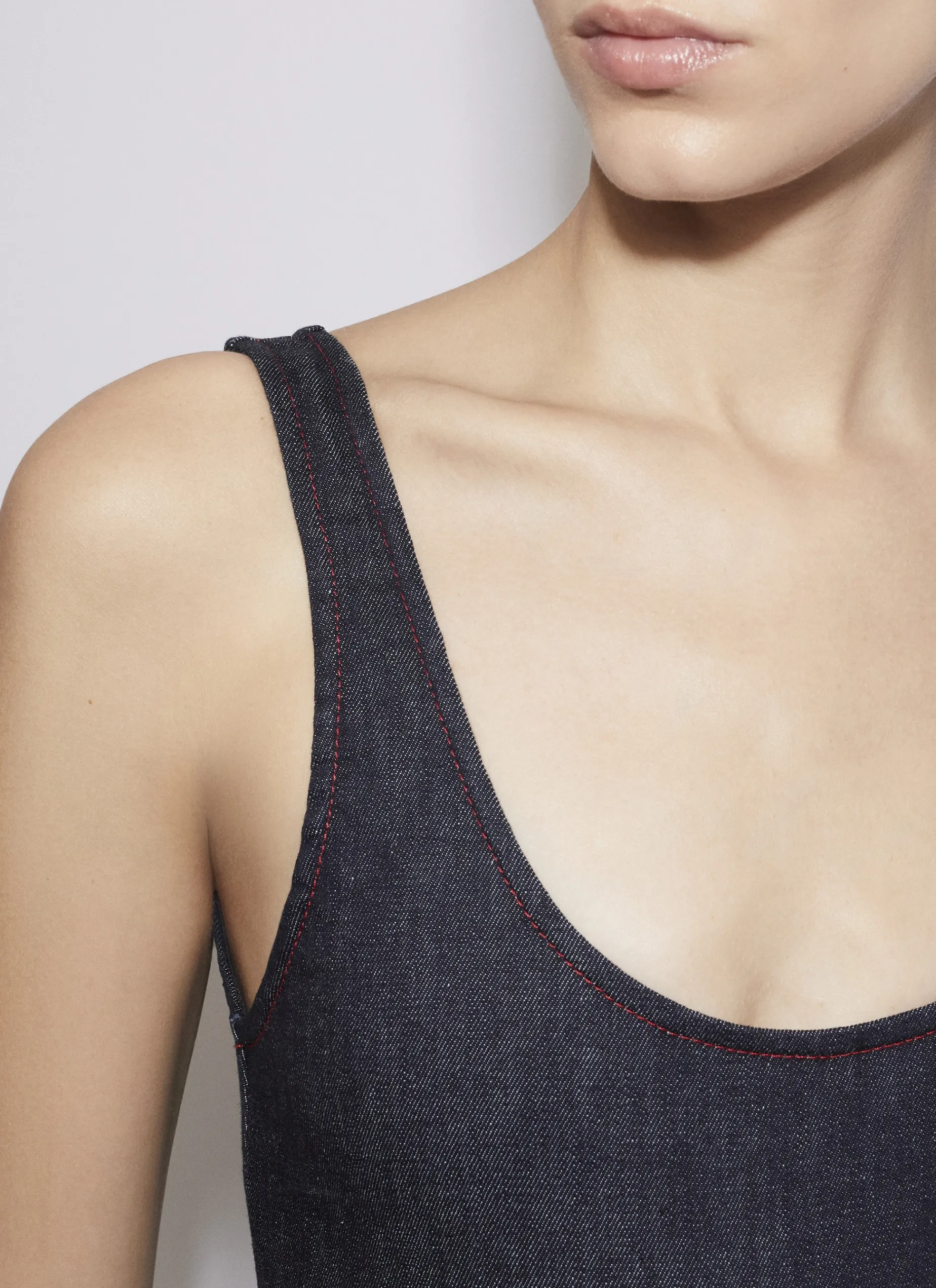 TANK BODY IN STRETCH DENIM